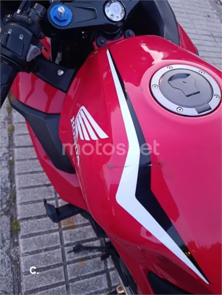 Honda CBR500R - Vista 6