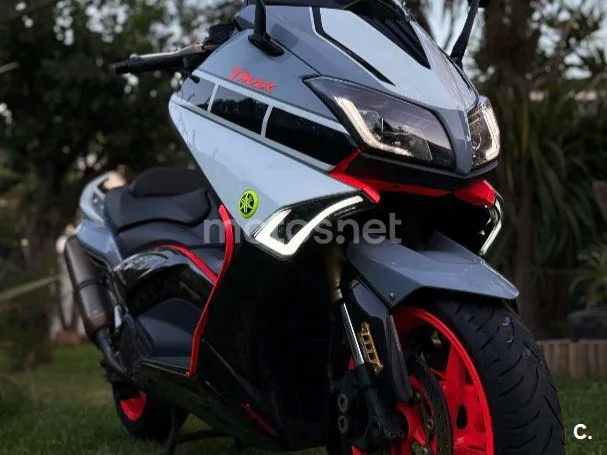 Yamaha TMAX 530 - Vista 6