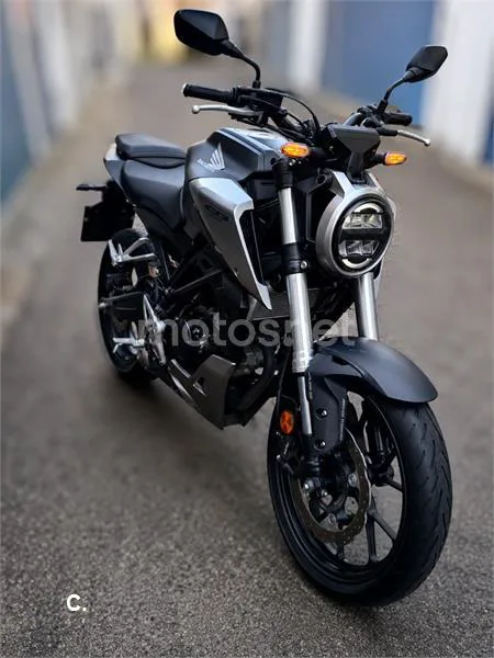 Honda CB125R 3600 € 2019 Cádiz - 1