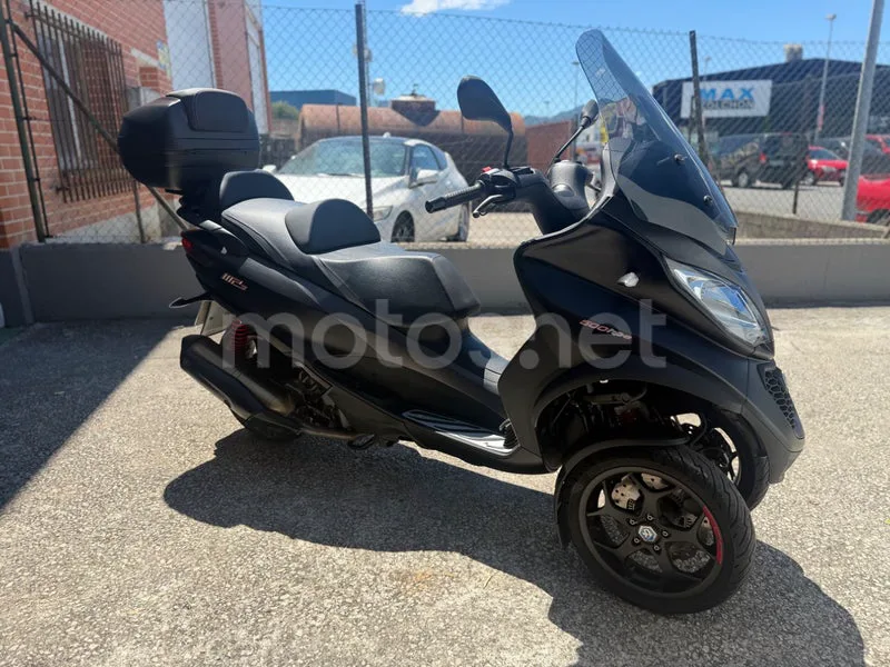 Piaggio MP3 500 HPE Business - Vista 5