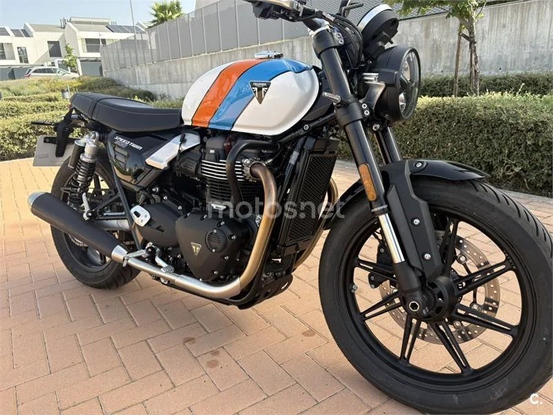 Triumph Speed Twin 900 - Vista 4