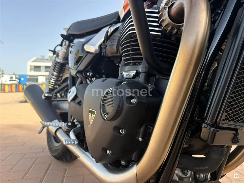 Triumph Speed Twin 900 - Vista 8