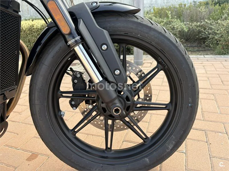 Triumph Speed Twin 900 - Vista 9