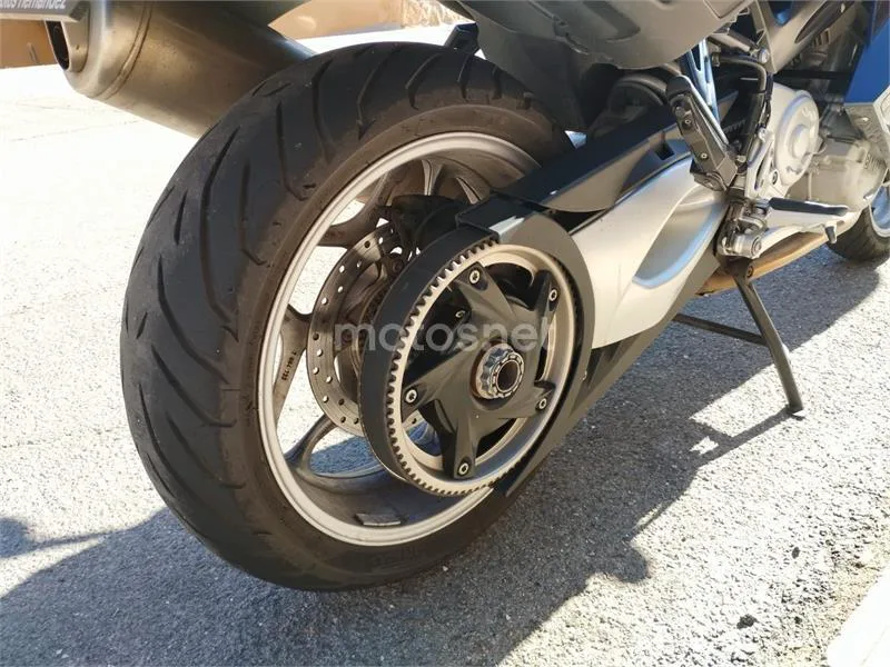 BMW F 800 ST - Vista 4