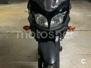 Suzuki V-Strom 650 - Vista 3