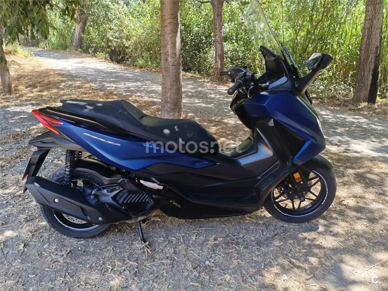 Honda Forza 125 - Vista 4