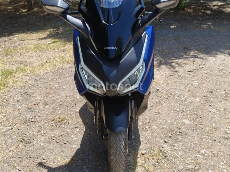 Honda Forza 125 - Vista 8