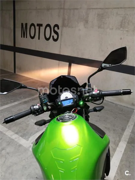 Kawasaki ER-6n - Vista 8