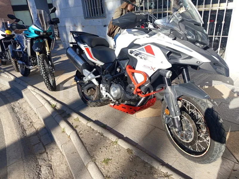 Benelli TRK 502 3000 € 2018 Granada - 2
