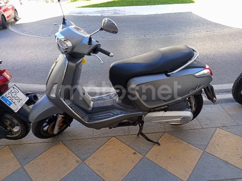 Kymco Like 125 - Vista 7