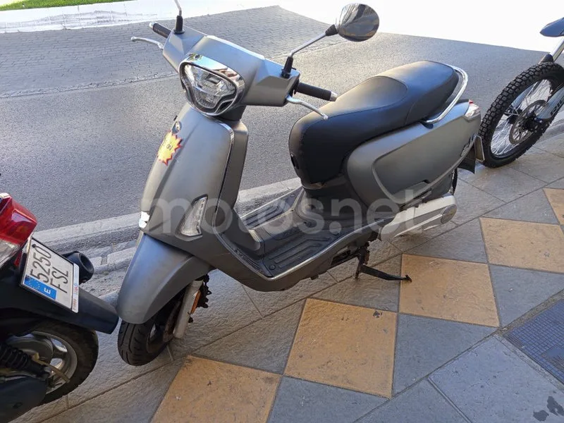 Kymco Like 125 - Vista 8