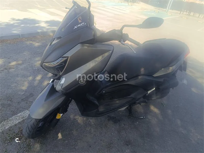 Yamaha XMAX 125 1900 € 2016 Granada - 1