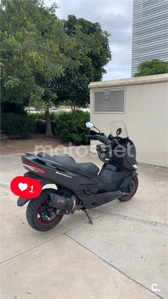 Suzuki Burgman 400 - Vista 3
