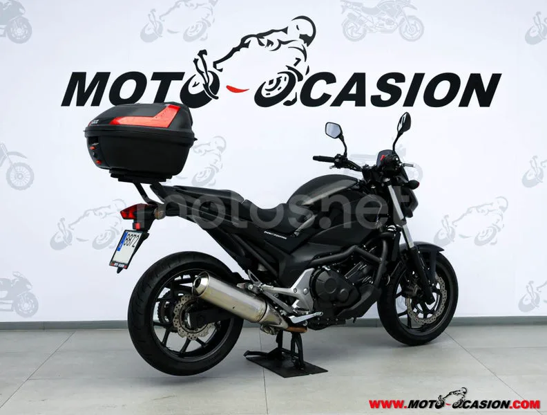 Honda NC700S - Vista 3