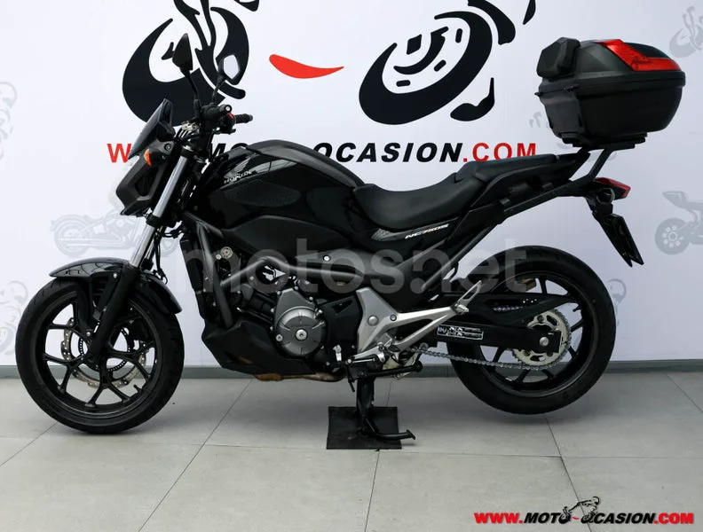 Honda NC700S - Vista 7