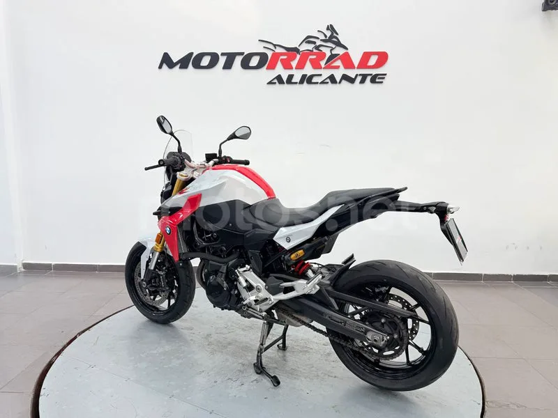 BMW F 800 R - Vista 11