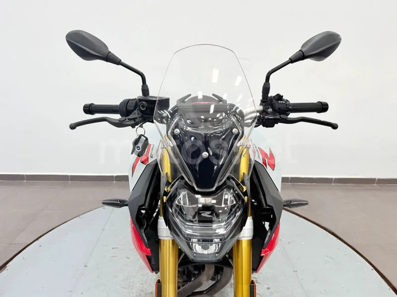 BMW F 800 R - Vista 3