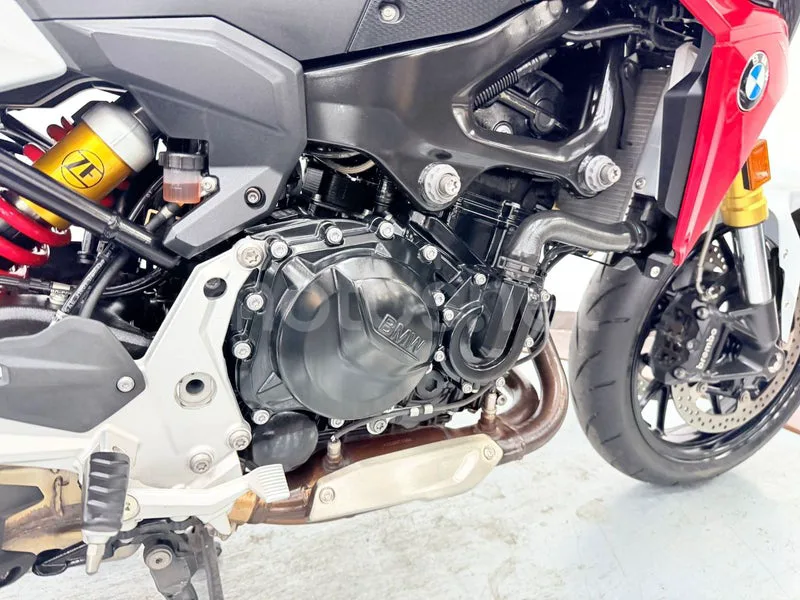 BMW F 800 R - Vista 7
