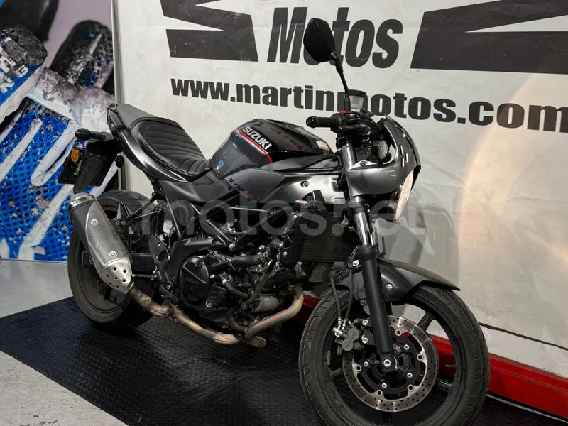 Suzuki SV650 4795 € 2019 Navarra - 1