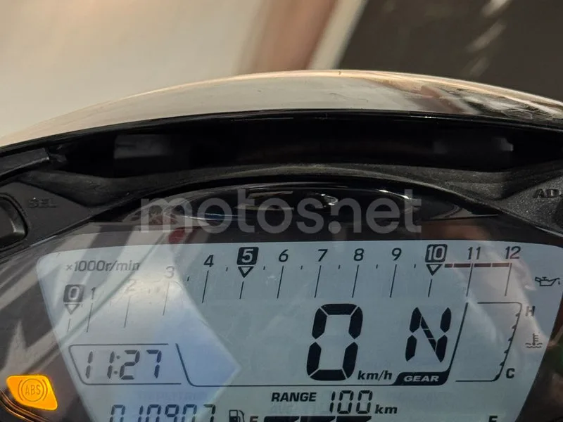 Suzuki SV650 - Vista 11