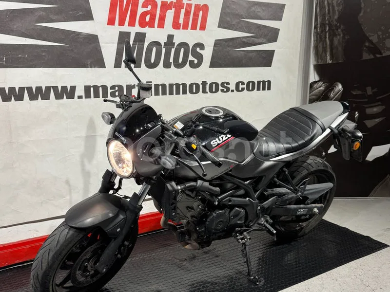 Suzuki SV650 - Vista 6