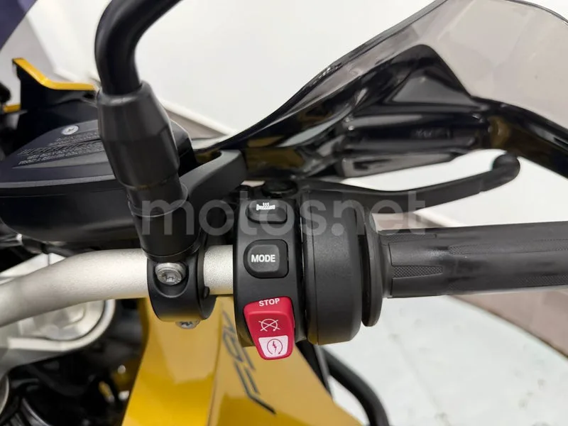 BMW F 900 XR - Vista 14