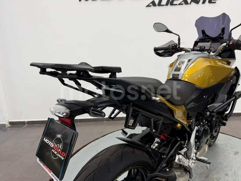 BMW F 900 XR - Vista 9