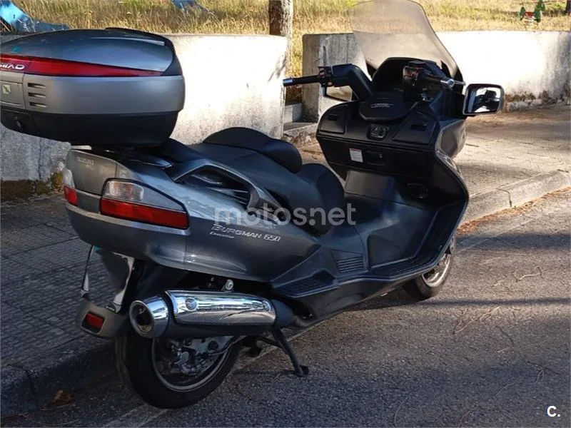 Suzuki Burgman 650 Executive - Vista 3