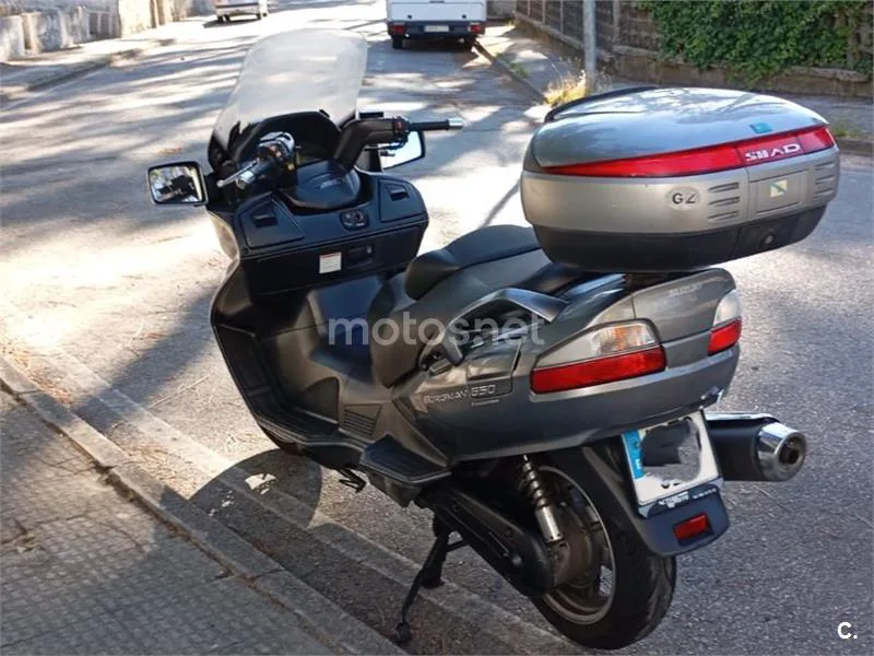 Suzuki Burgman 650 Executive - Vista 5