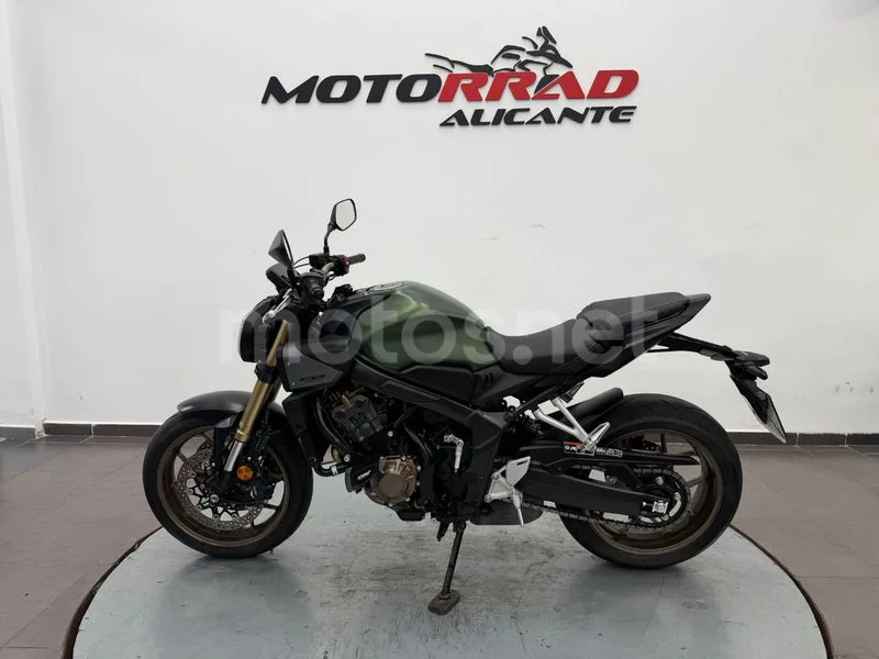 Honda CB650R 7990 € 2025 Alicante - 2
