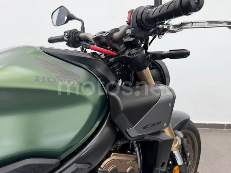 Honda CB650R - Vista 10