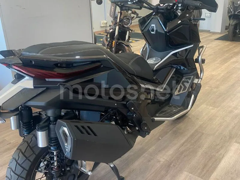 Zontes 368 G - Vista 3