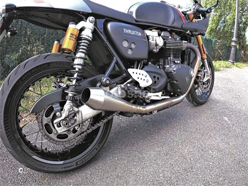 Triumph Thruxton RS - Vista 7