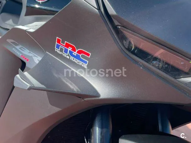 Honda CBR600RR - Vista 9