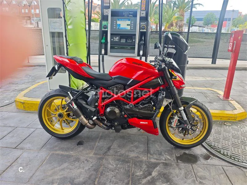 Ducati Streetfighter - Vista 3
