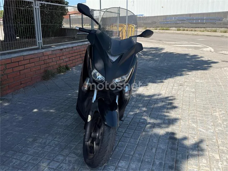 Yamaha XMAX 250 - Vista 7