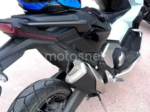 Honda X-ADV - Vista 6