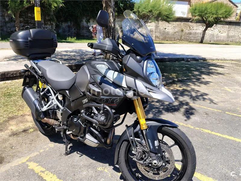 Suzuki V-Strom 1000 - Vista 3