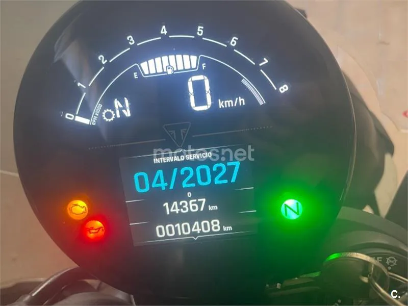 Triumph Speed Twin 900 - Vista 7