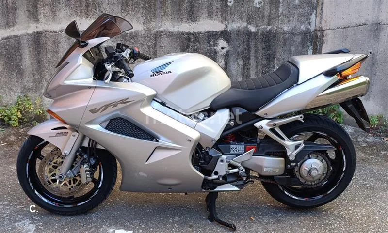 Honda VFR800F 3750 € 2004 Barcelona - 2