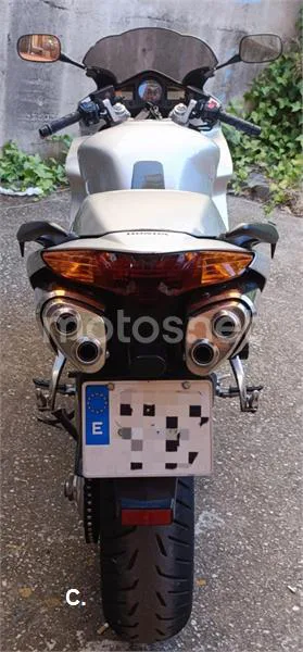 Honda VFR800F - Vista 4