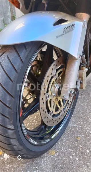Honda VFR800F - Vista 7