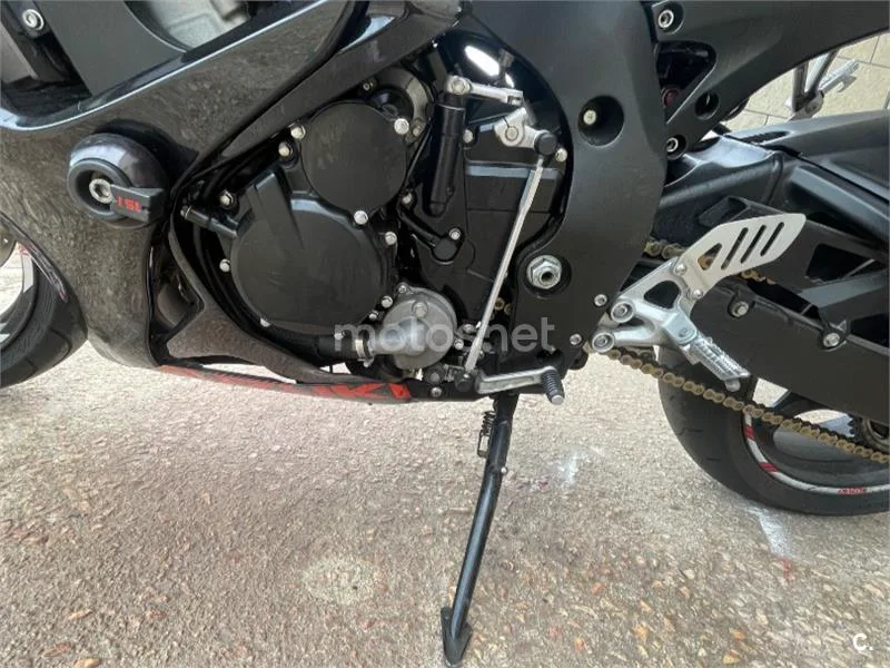 Suzuki GSX-R600 - Vista 4