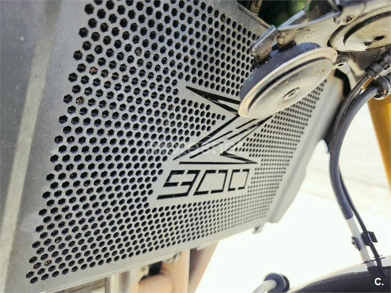 Kawasaki Z900 - Vista 7