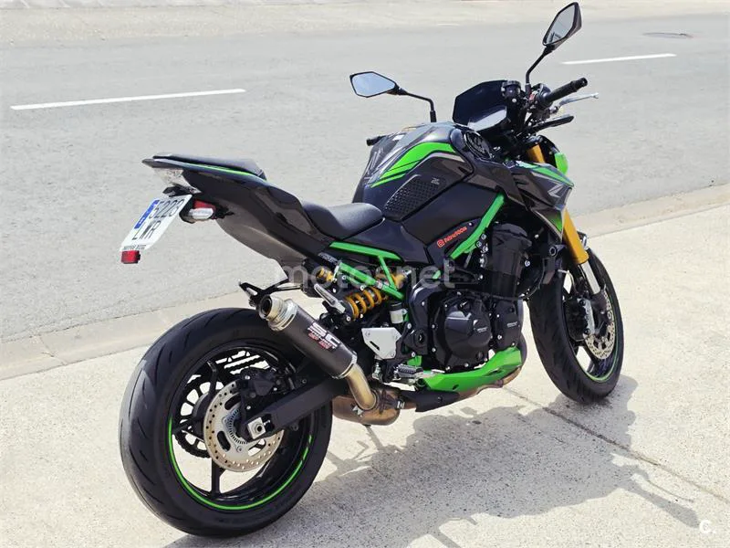 Kawasaki Z900 - Vista 8