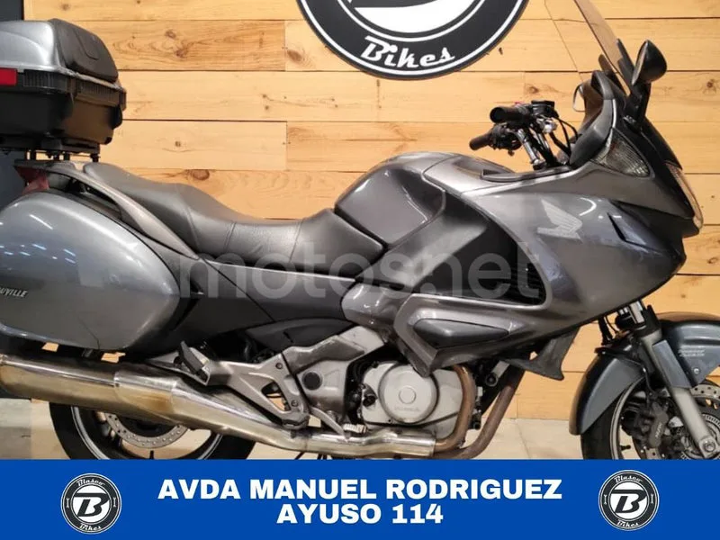 Honda NT700V Deauville 3299 € 2007 Zaragoza - 1