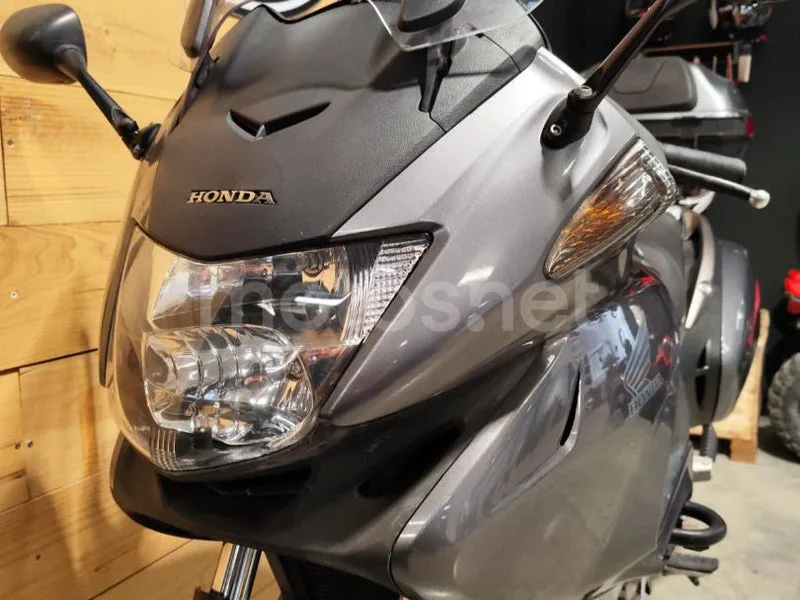 Honda NT700V Deauville - Vista 11