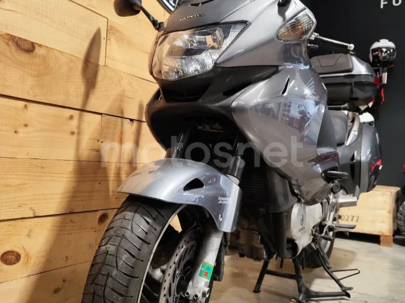Honda NT700V Deauville - Vista 12