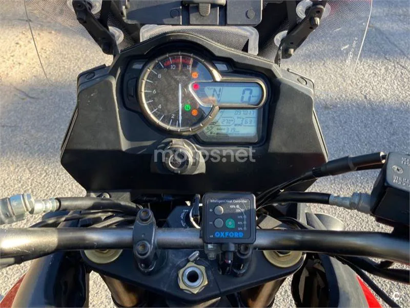 Suzuki V-Strom 1000 - Vista 5