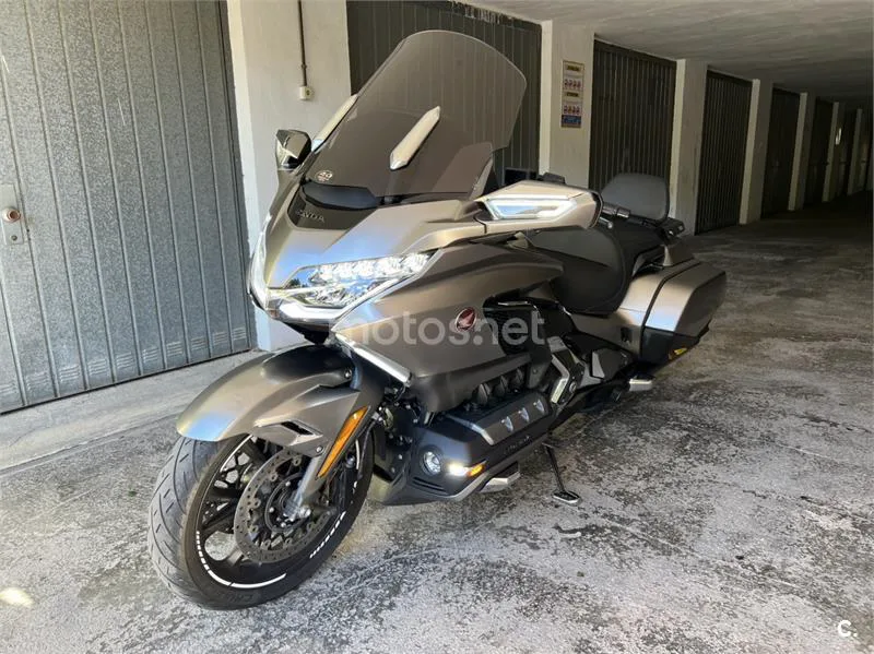 Honda Gold Wing - Vista 3